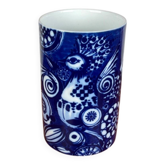 Vintage peacock vase in German porcelain by Bjørn Wiinblad for Rosenthal, 1970s.