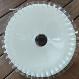 Opaline suspension