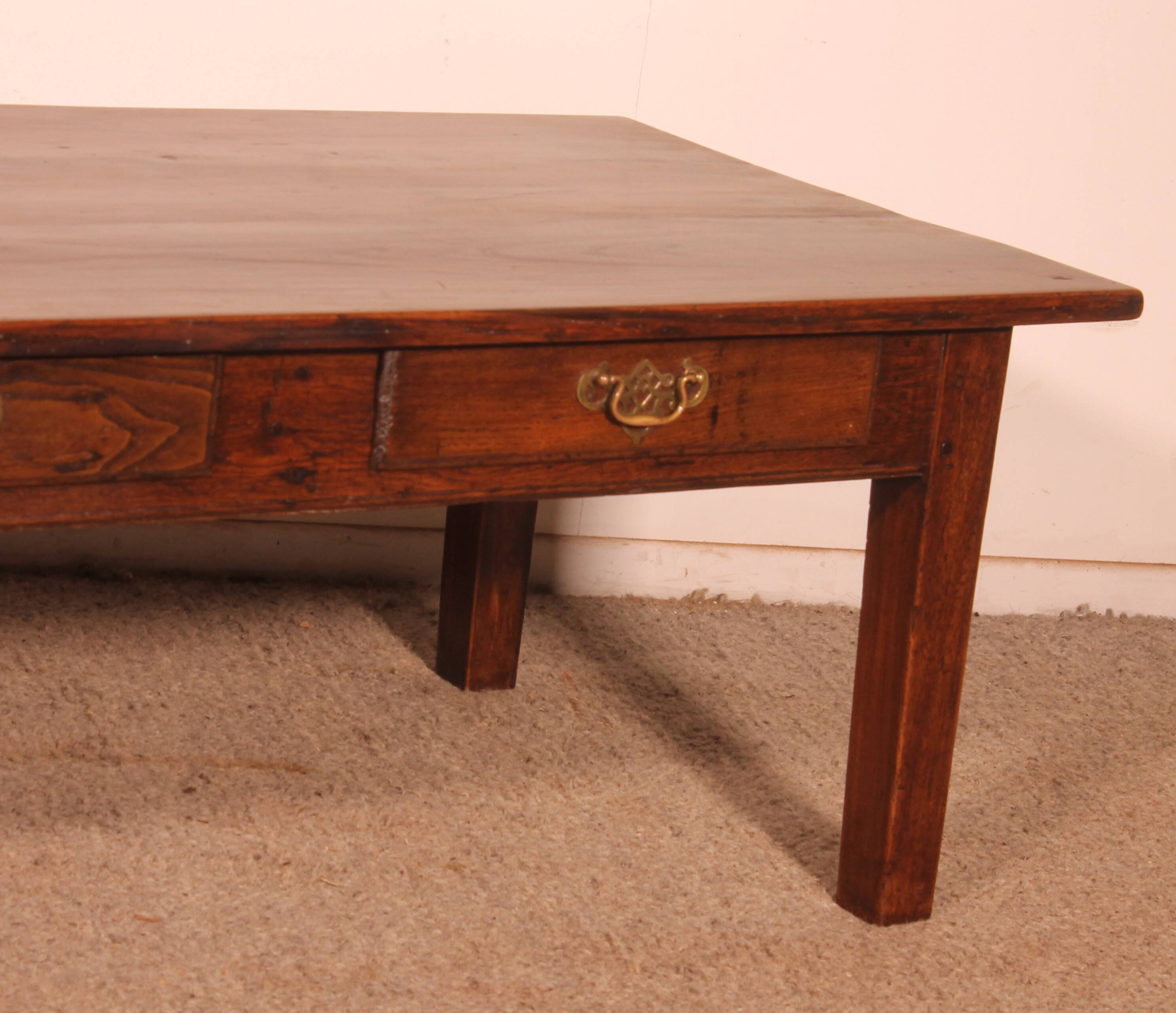 French coffee table in chestnut - 19th century