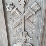 Frontons boiseries bas relief patiné gris
