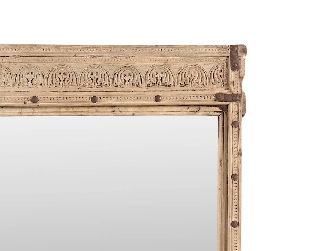 Danasani - Large carved mirror nº11
