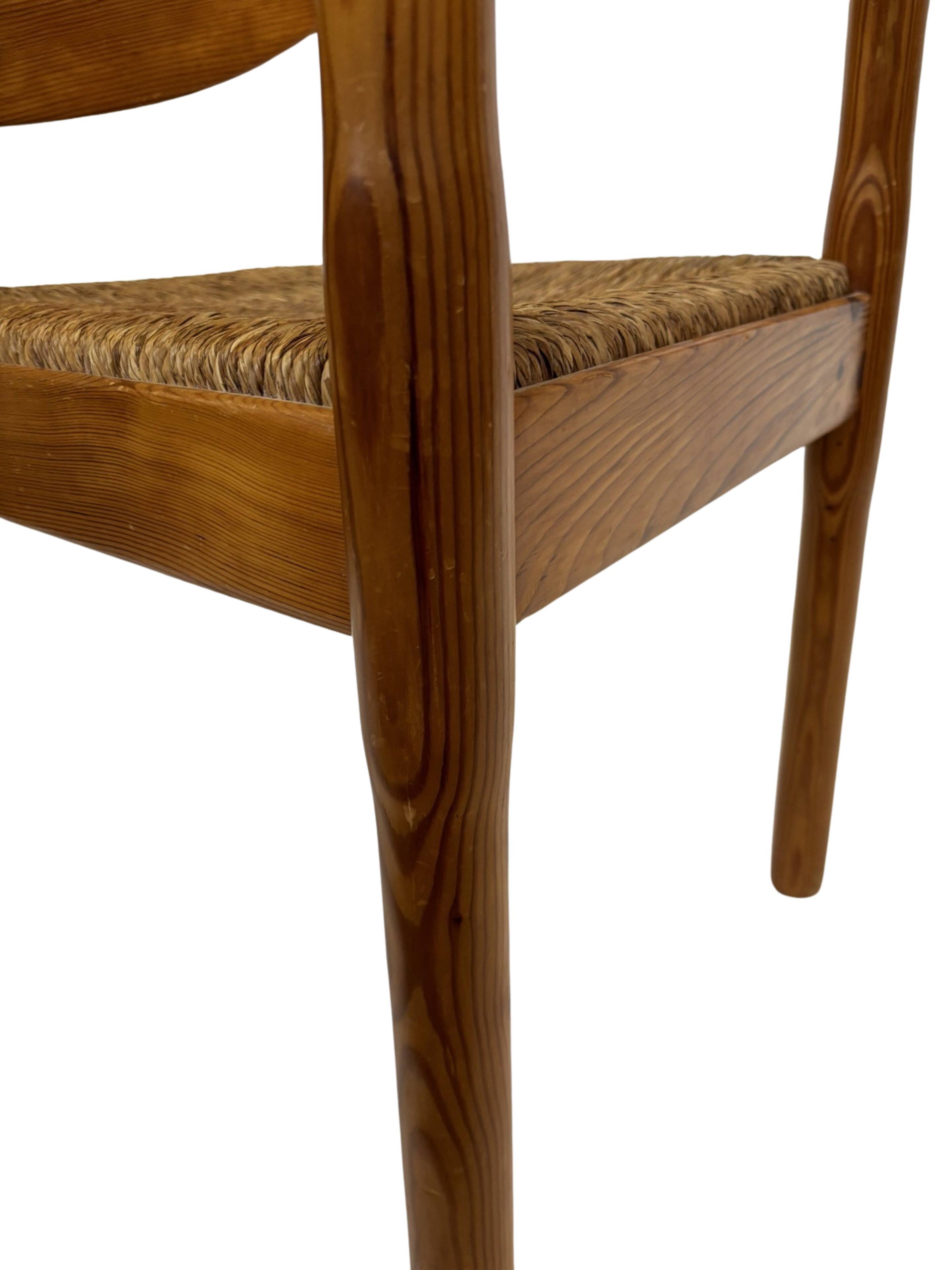 Carimate chair model 892 Vico Magistretti for Cassina