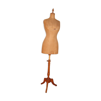 Ancien mannequin de couturiere de 1930