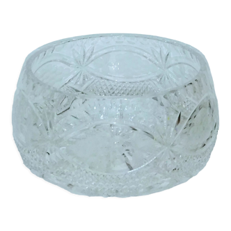 Salad bowl in cut and chiseled crystal