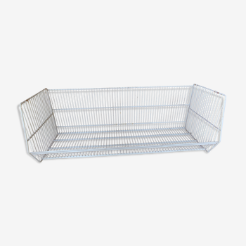 Metal grocery shelf