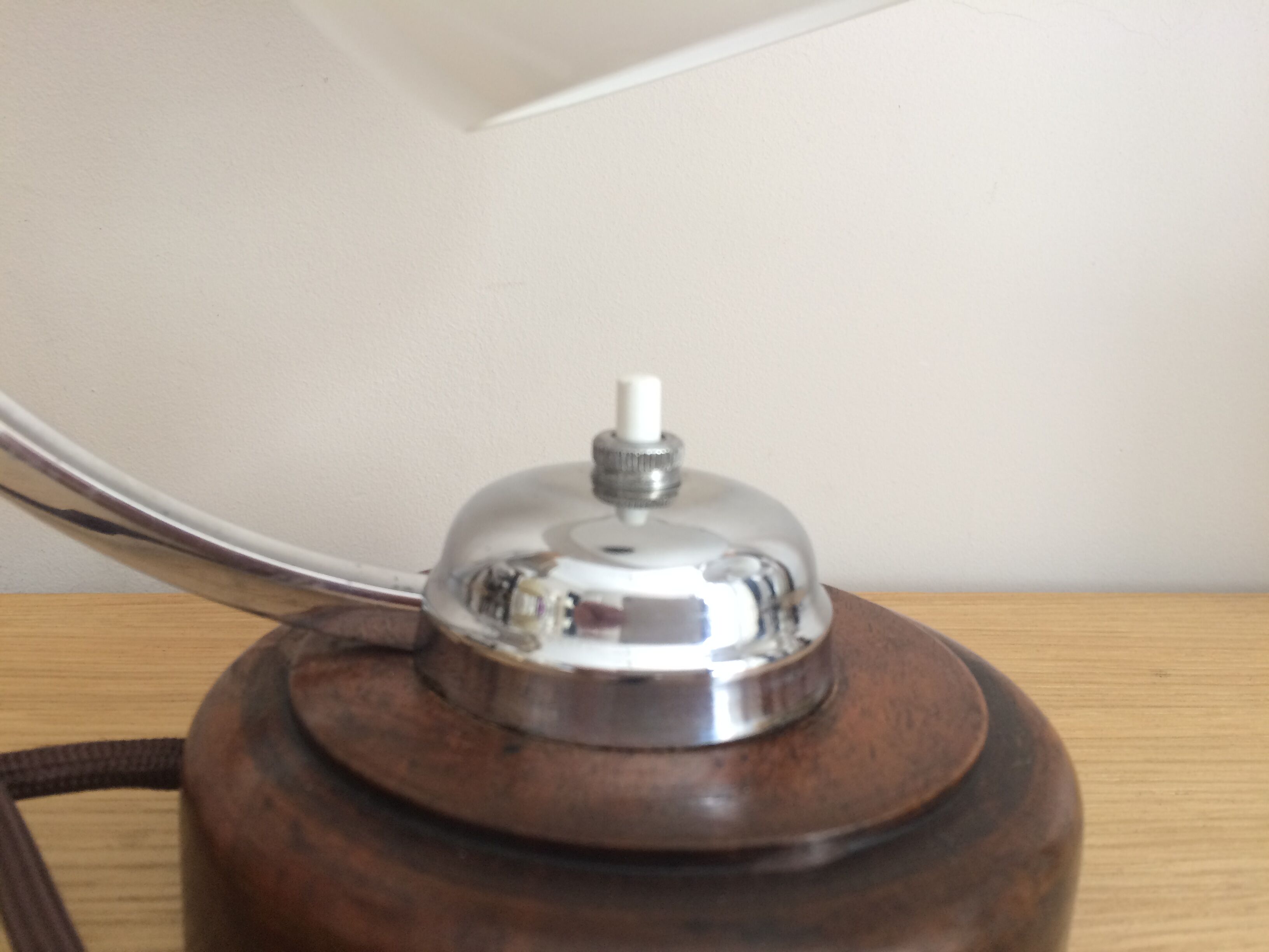 1930s art deco bedside lamp