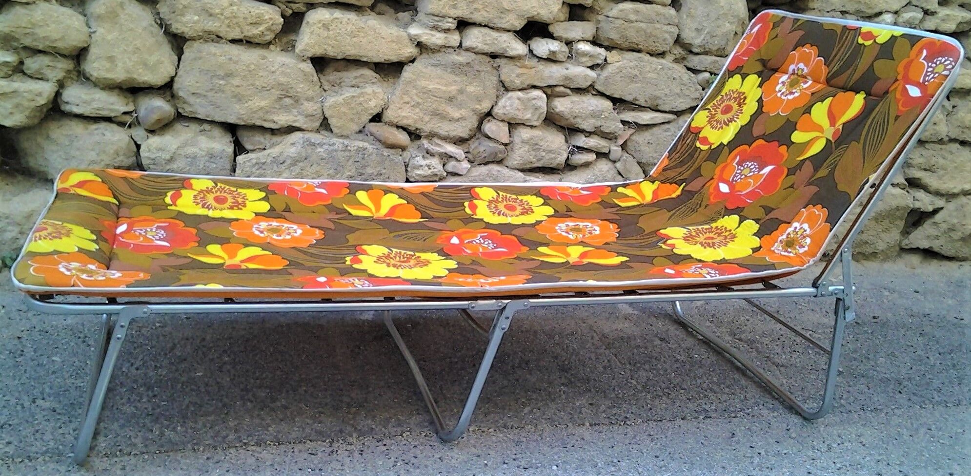 Sun lounger vintage bath 1970