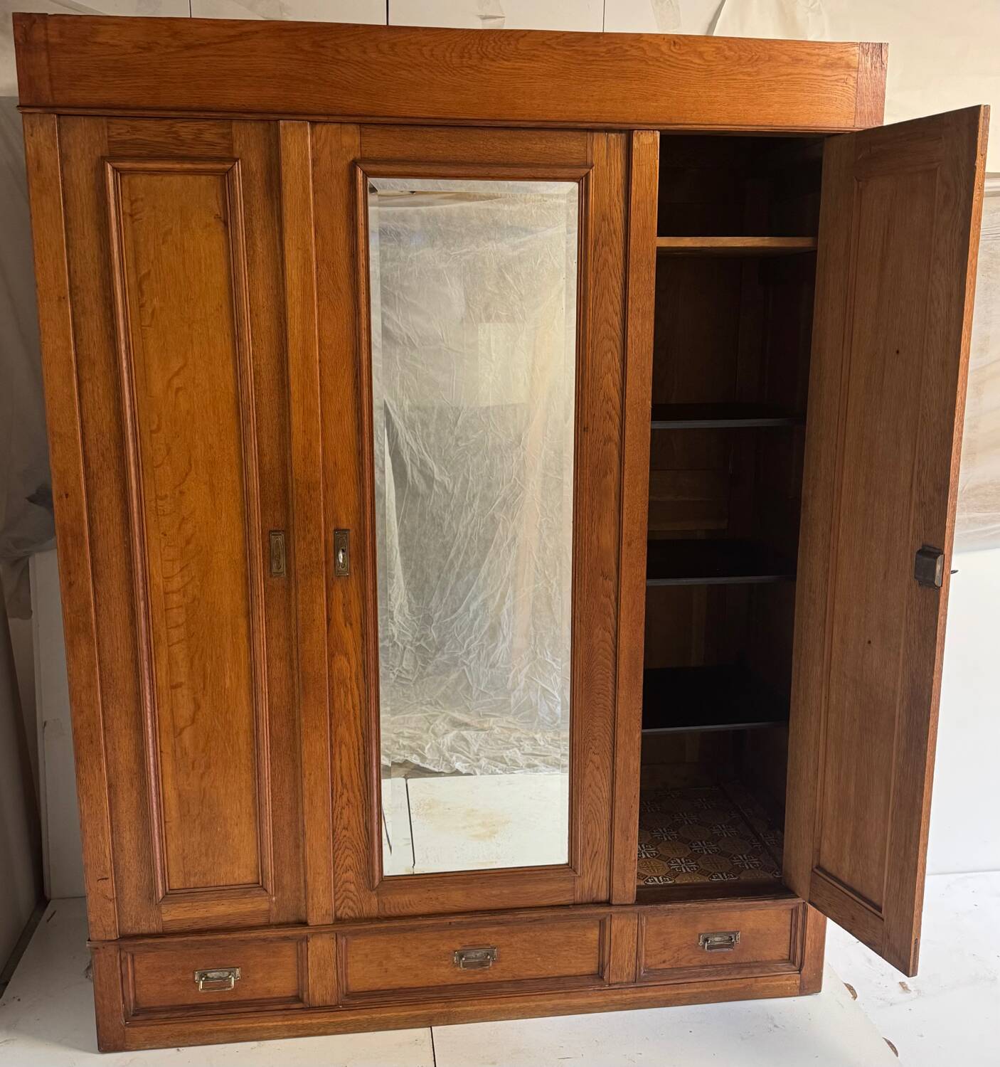 Armoire parisienne de 1925