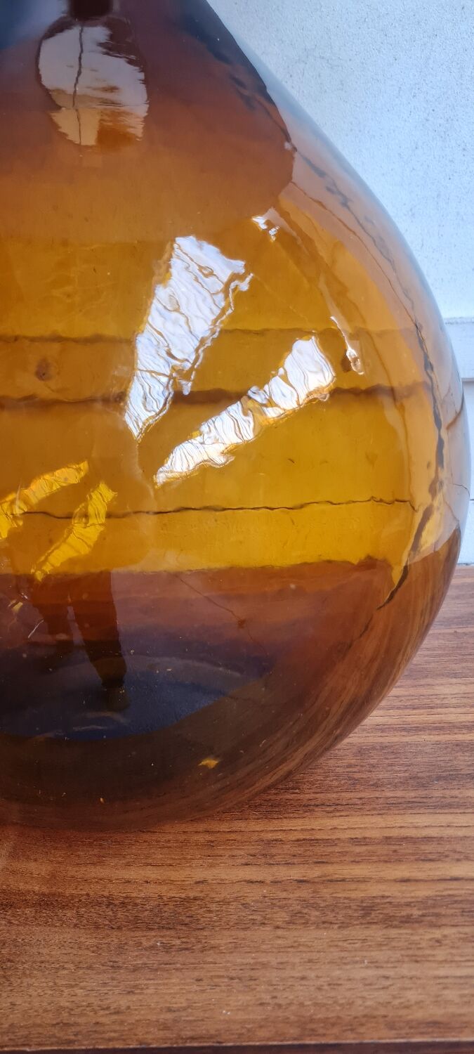 Vintage demijohn lamp