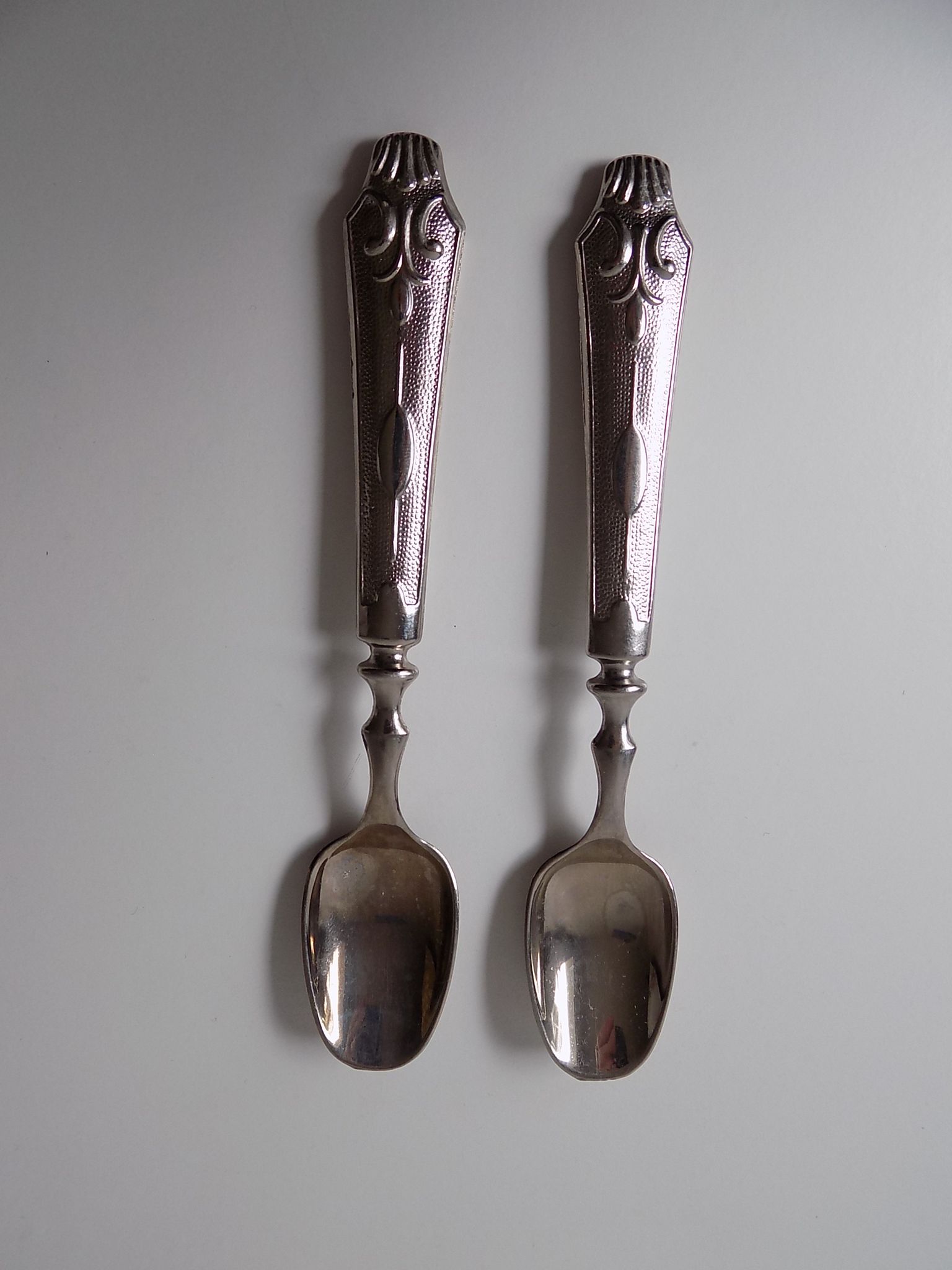 2 teaspoons silver metal