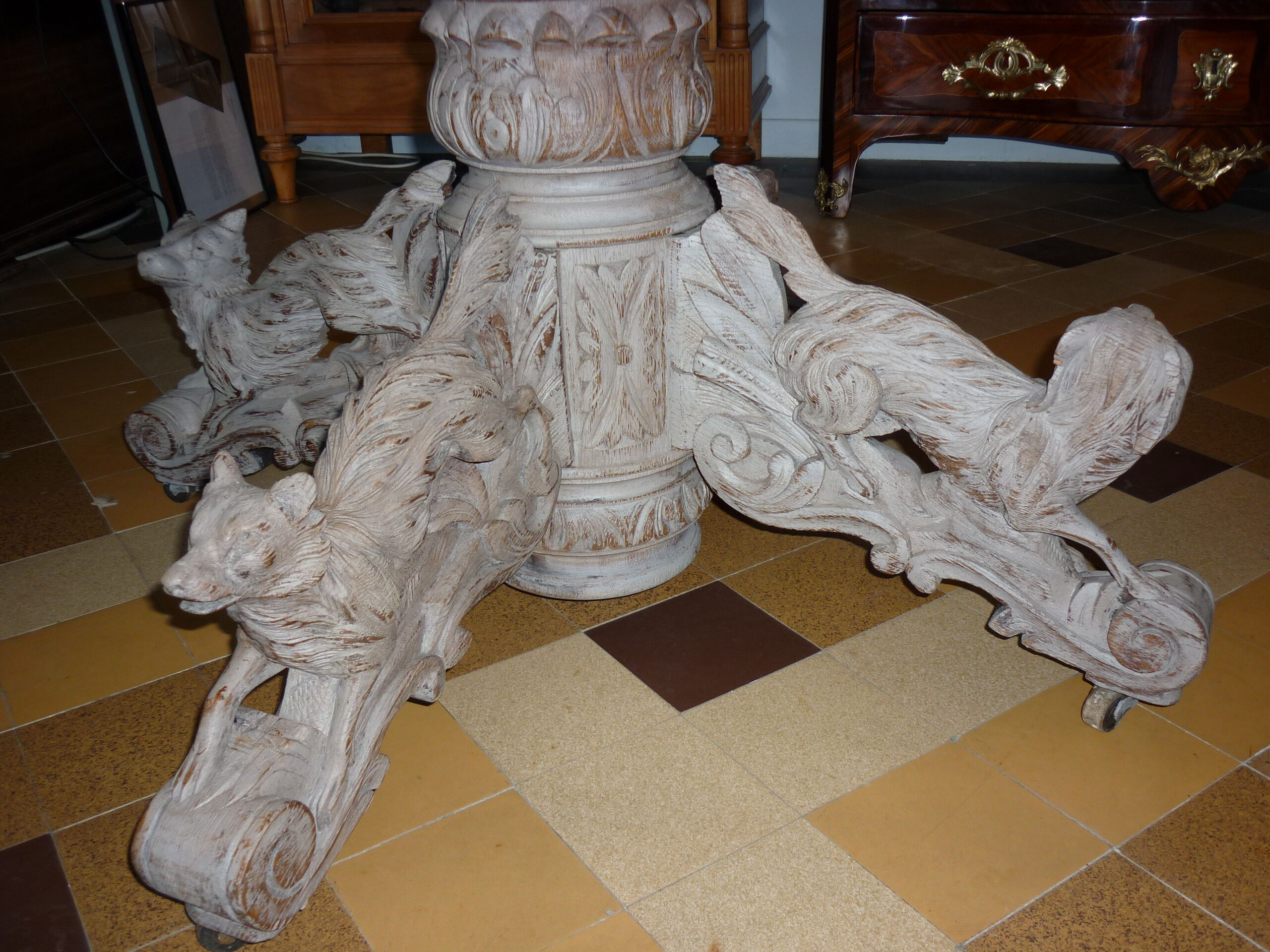 Henry II table in cheeteteteting scultating into hunting dog and wild boar .