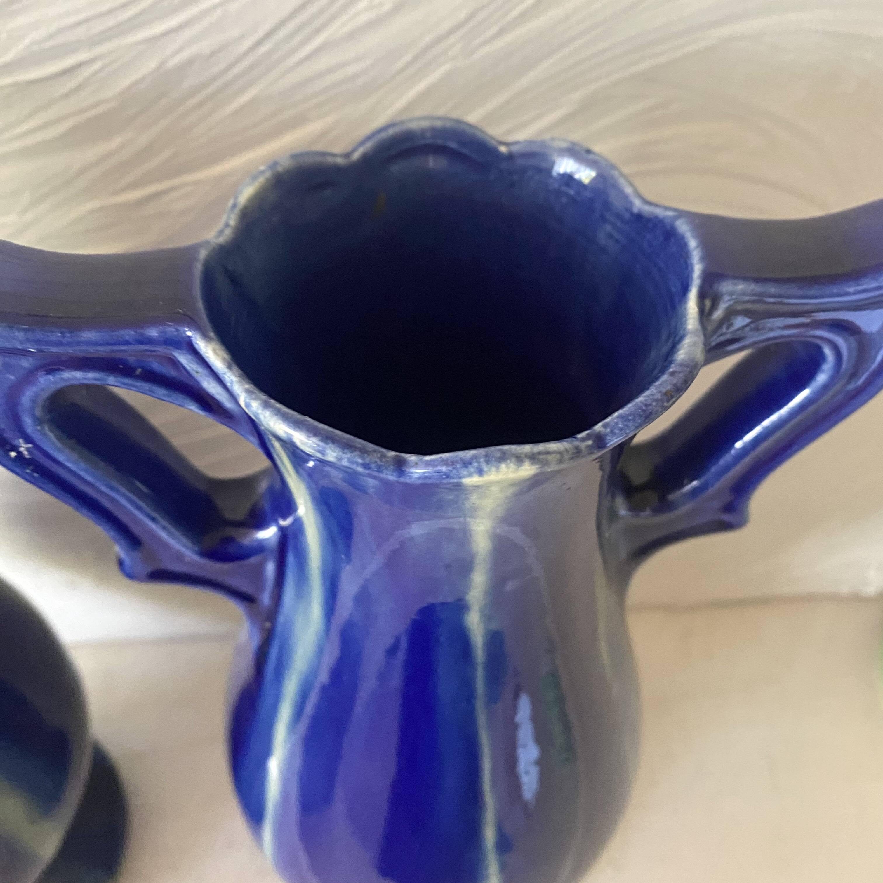 Pair of Art Deco vases in faience from Vierzon, Louis Gueule, cobalt blue.