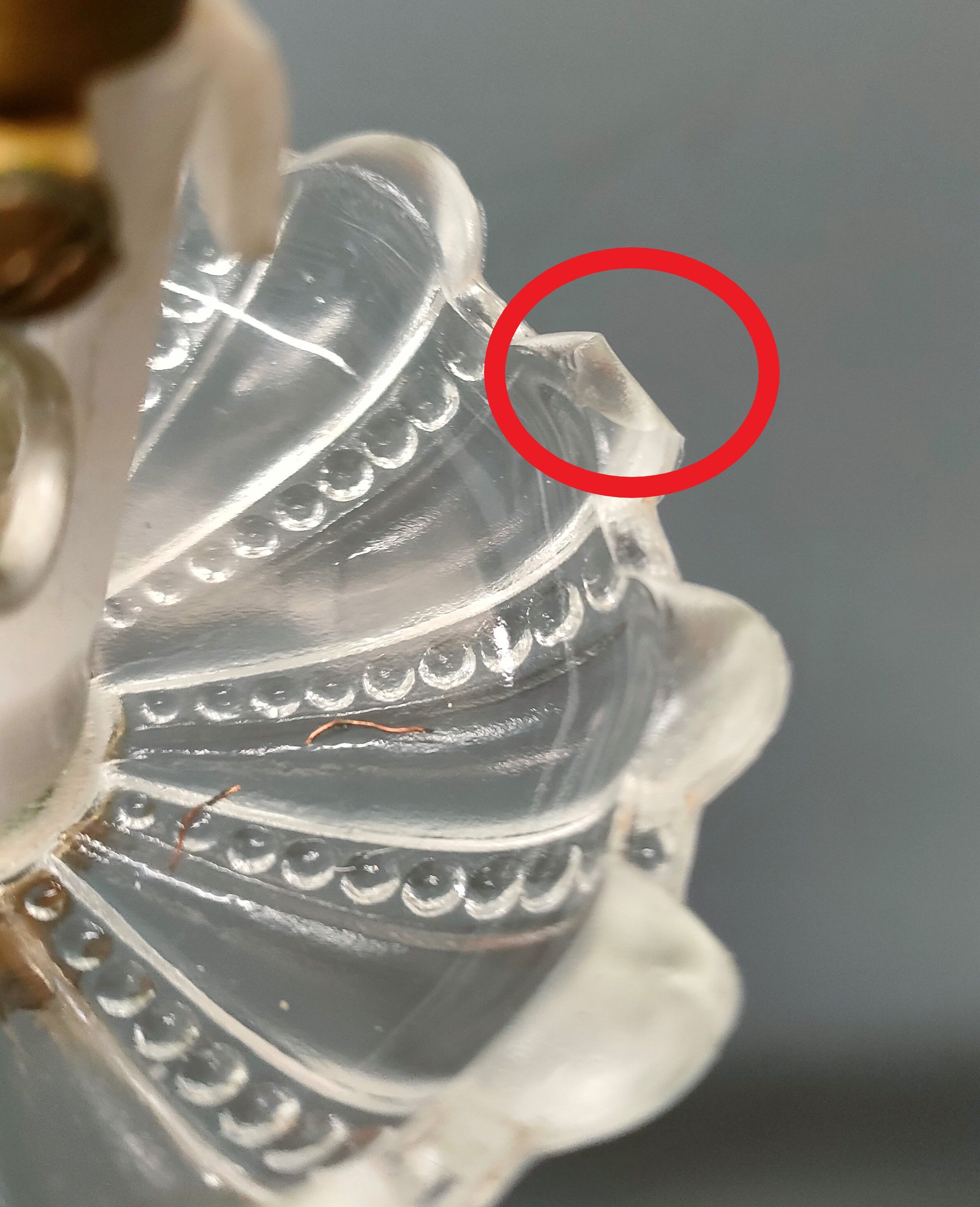 Small Venetian chandelier, three-burner twisted blown glass 1950s - Brass, Glass