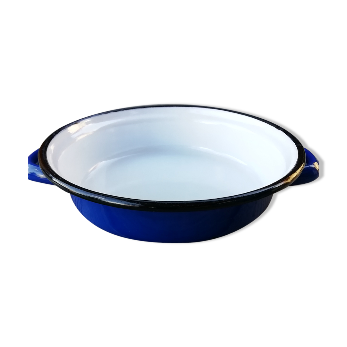 Enamelled sheet metal plate