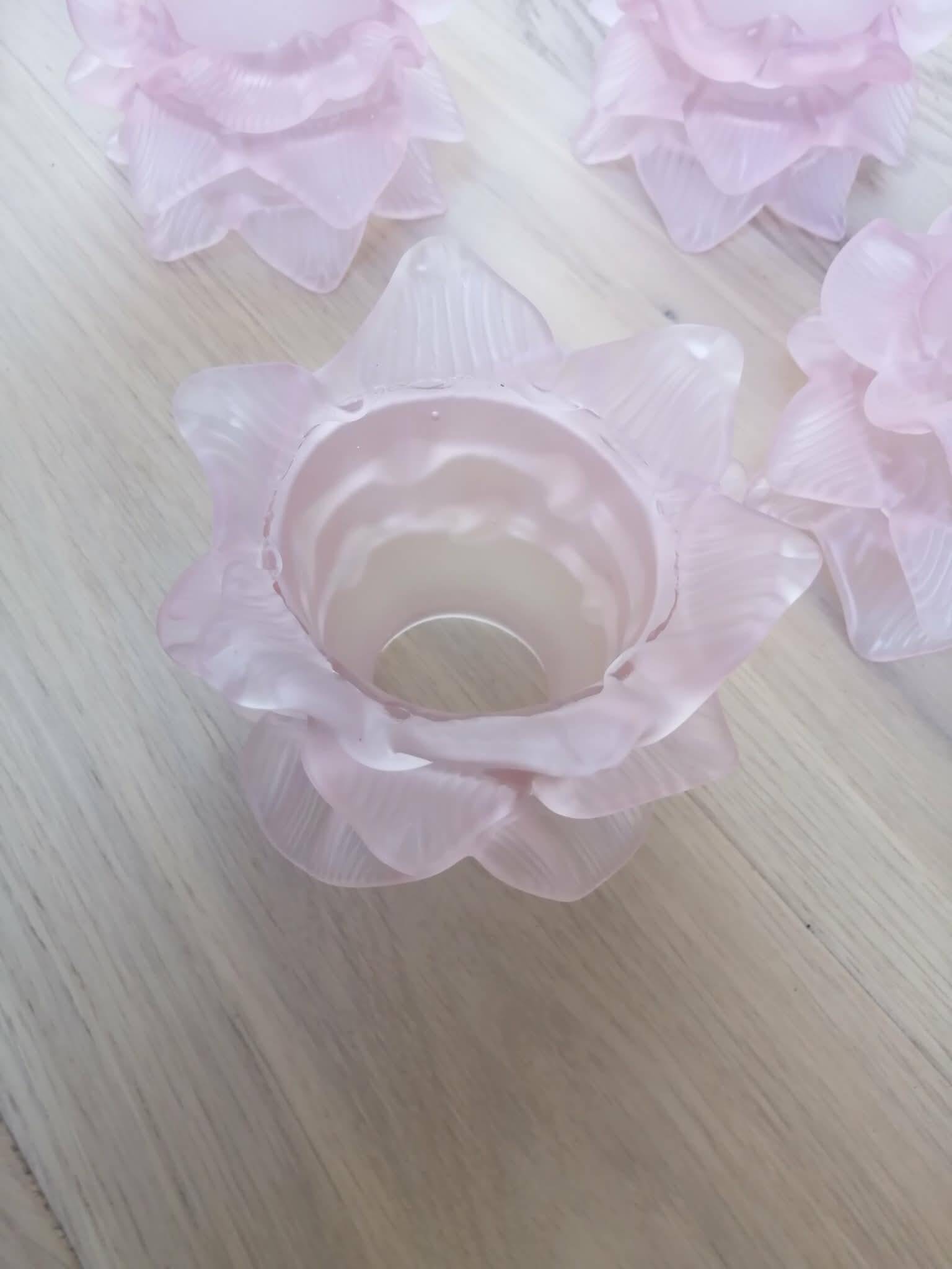 Lot de 4 tulipes roses art déco en pâte de verre