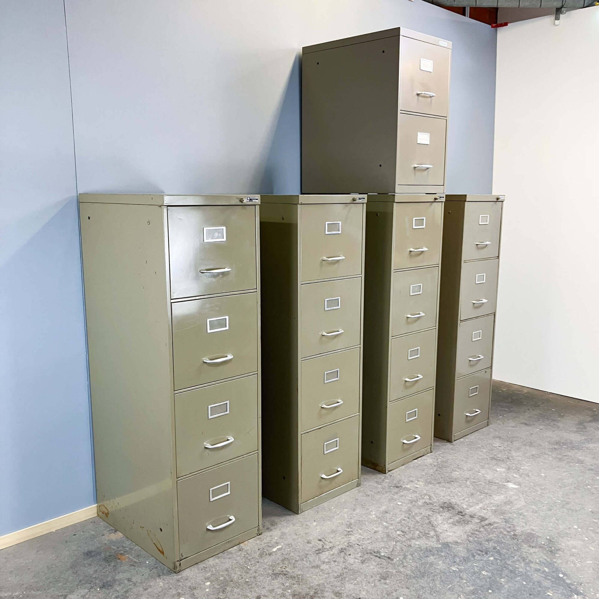 Large office or workshop cupboard by Pohlschröder, lacquered steel, 1970s