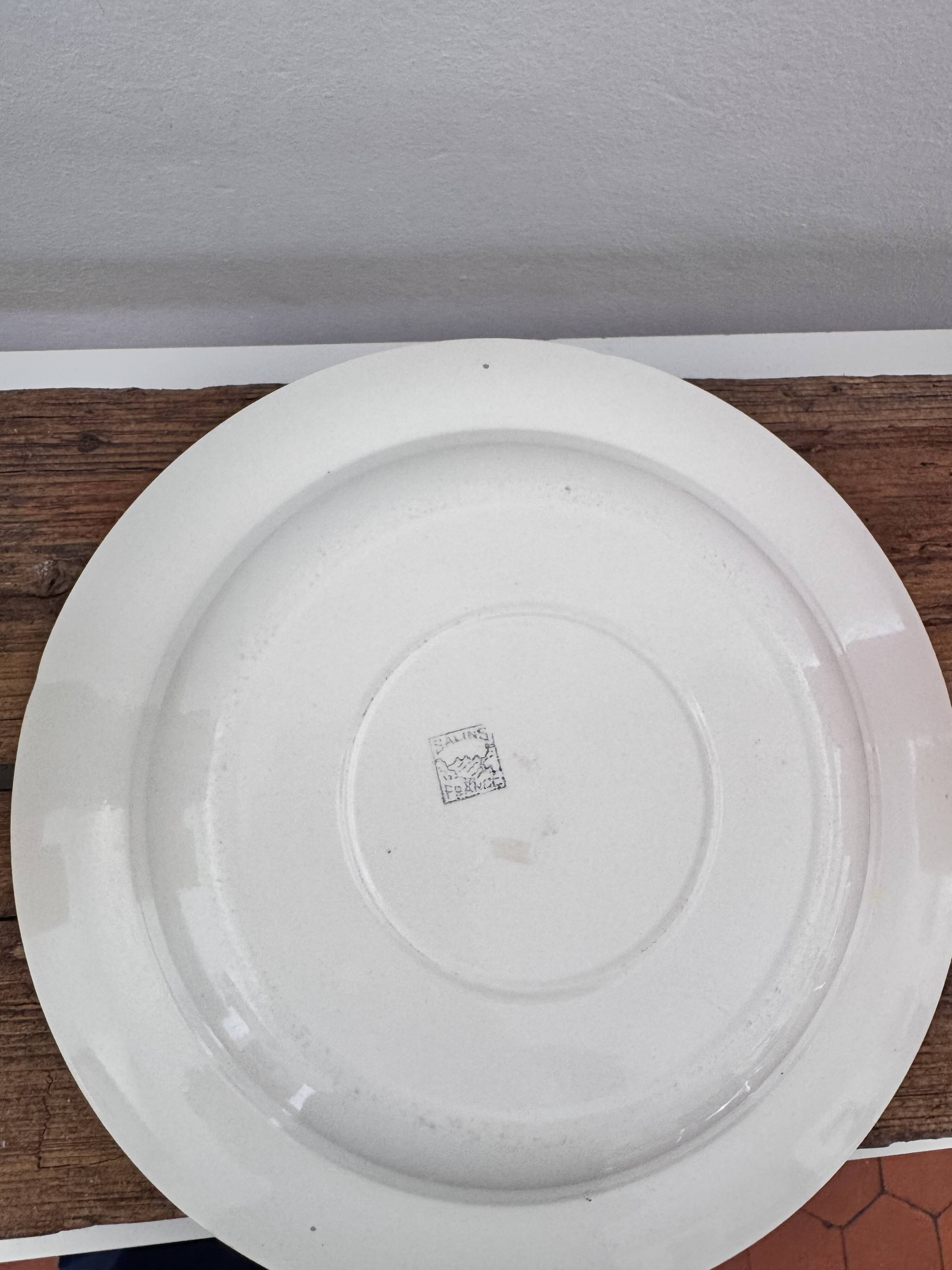 Pastel yellow hollow dish Salins