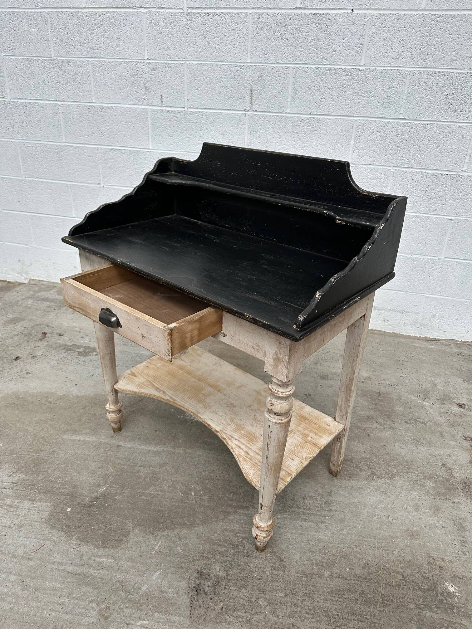 Hairdresser, early 20th century