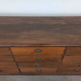 Banque de magasin à tiroirs en chêne