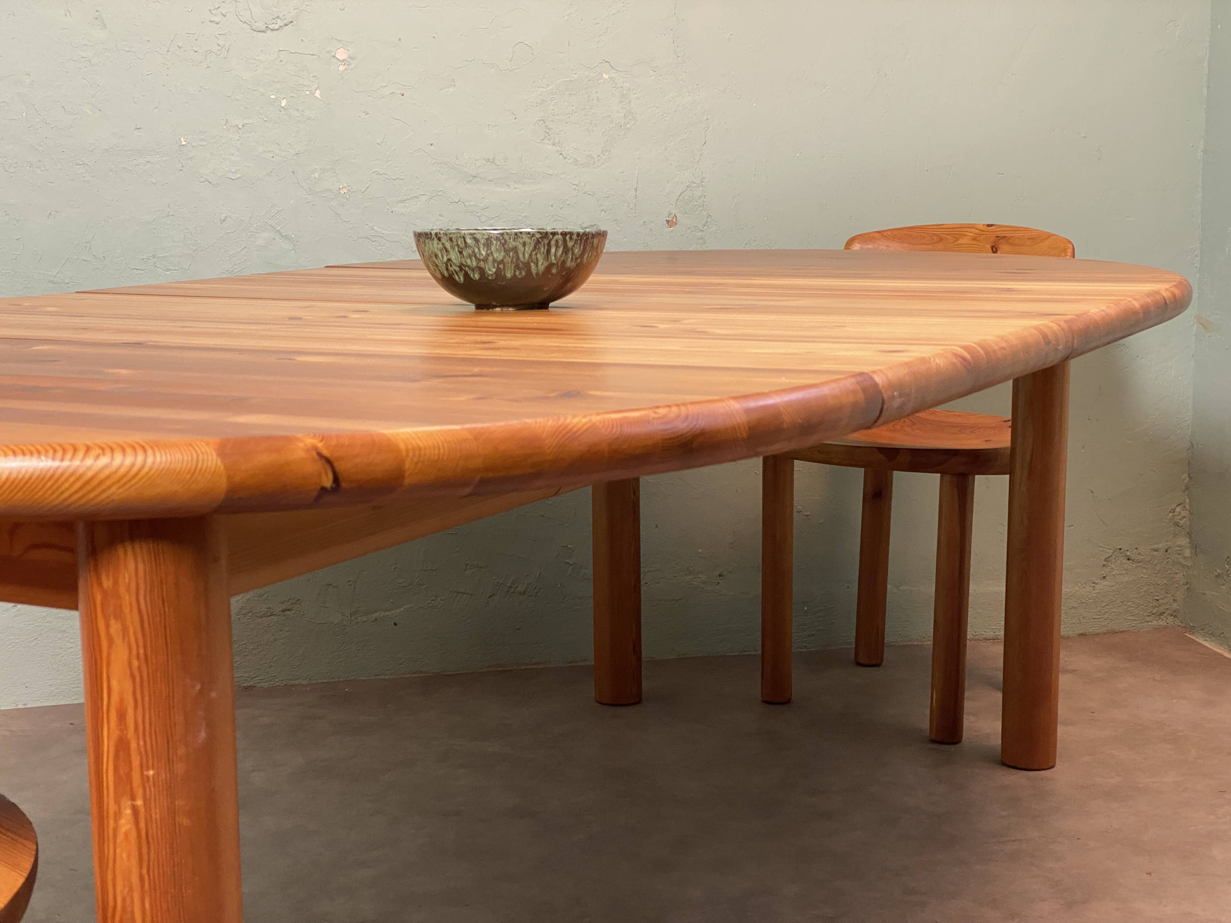 Table et chaises de Rainer Daumiller design scandinave des années 70