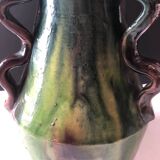 Vase with wavy handles in handcrafted Flemish stoneware