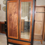 Armoire parisienne noir et bois
