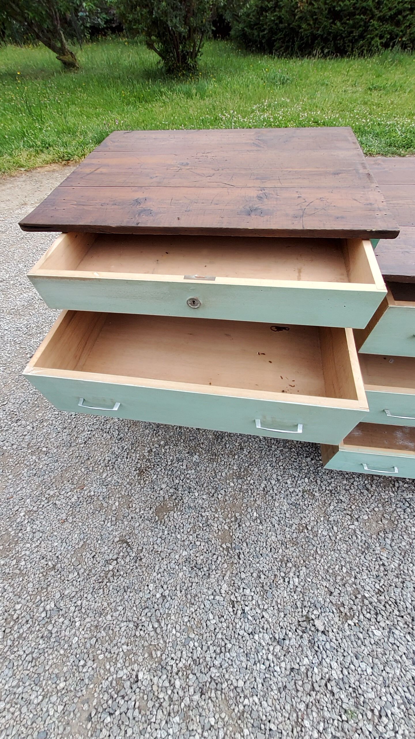 Hardware counter of the 50s 8 drawers 1 niche 250cm