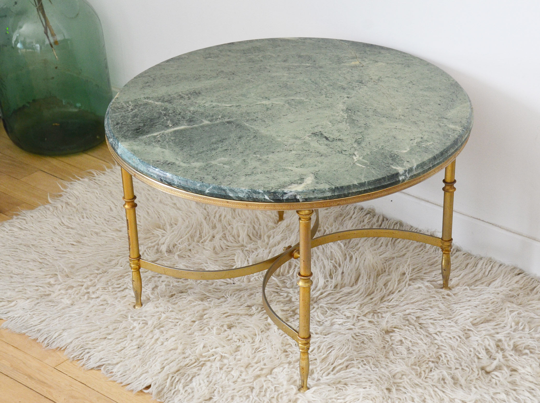 Low round green years 60 neoclassical style marble table