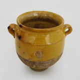Varnished yellow confit pot, south-west of France. Conservation jar. Pyrenees XIXth