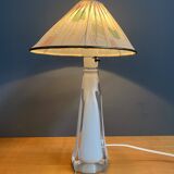 Lampe de table en verre blanc, années 60