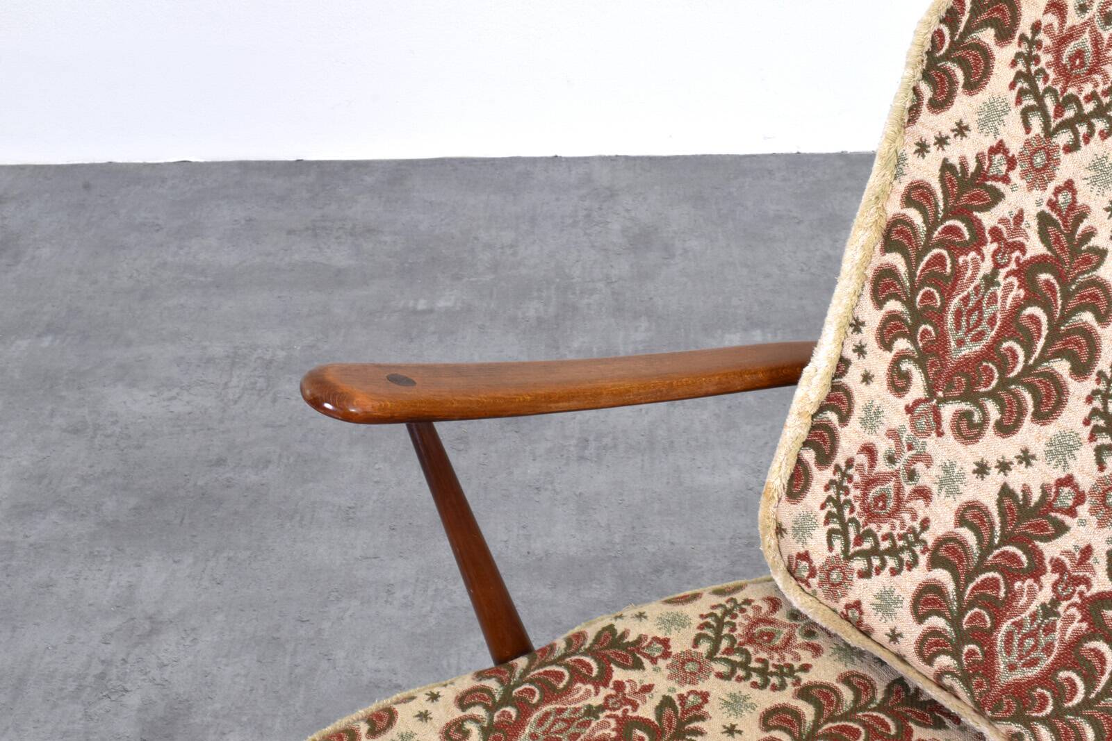 Vintage Armchairs by Lucian Ercolani for Ercol, 1960s, Set of 2.