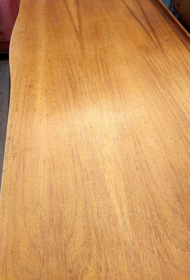 Buffet Mckintosh