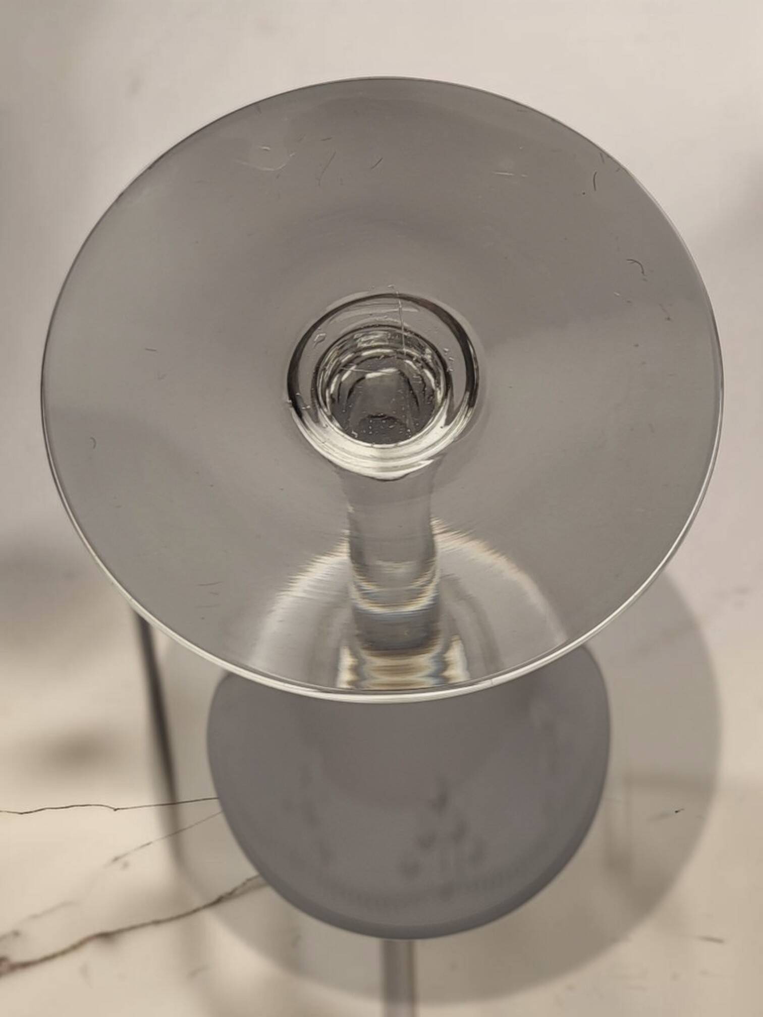 6 crystal water/wine glasses from Baccarat, Molière model.