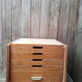 Cabinet with drawers