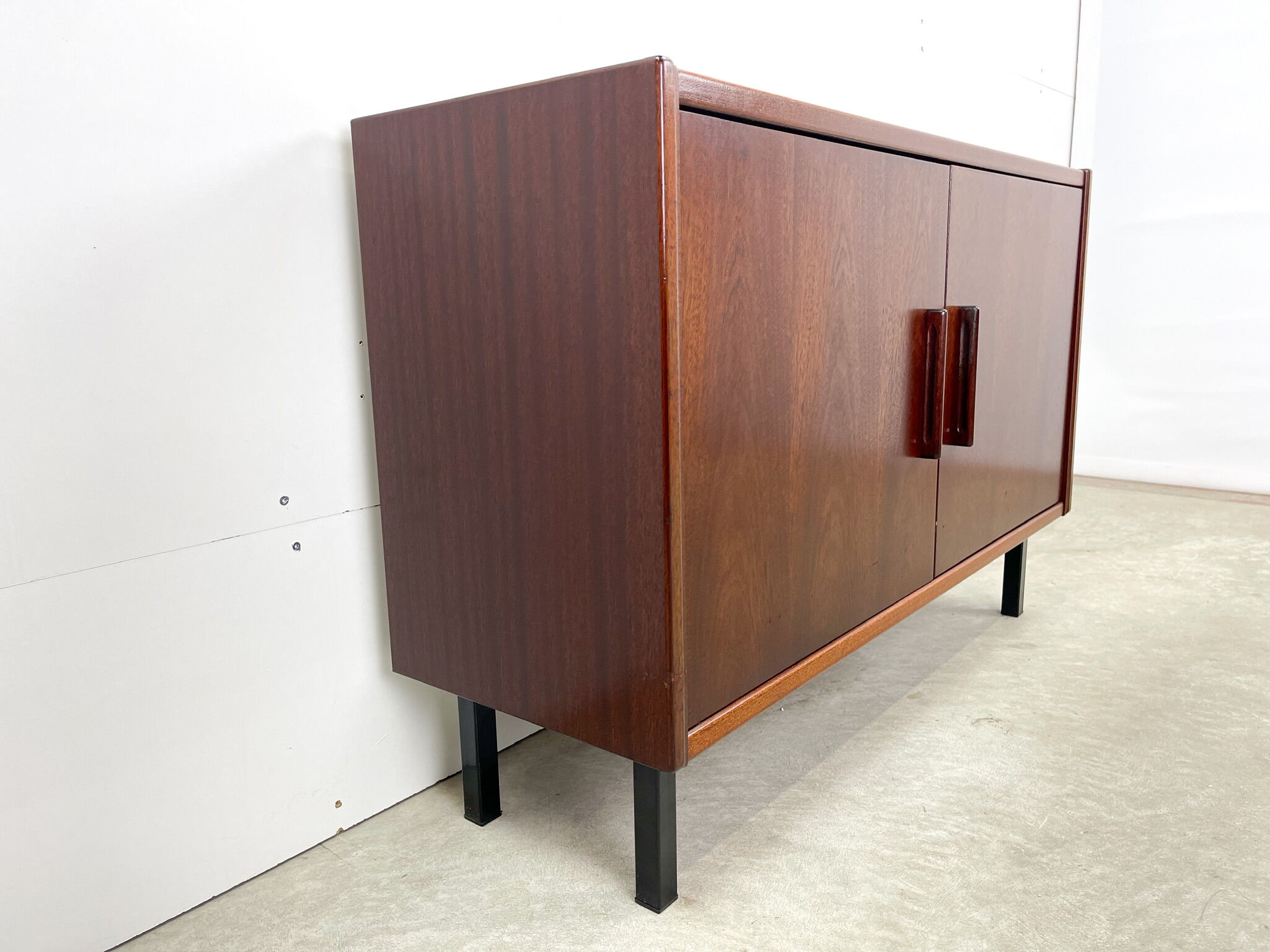 Hülsta designer cabinet