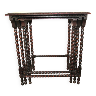Wooden nesting table. 3 small nesting tables.