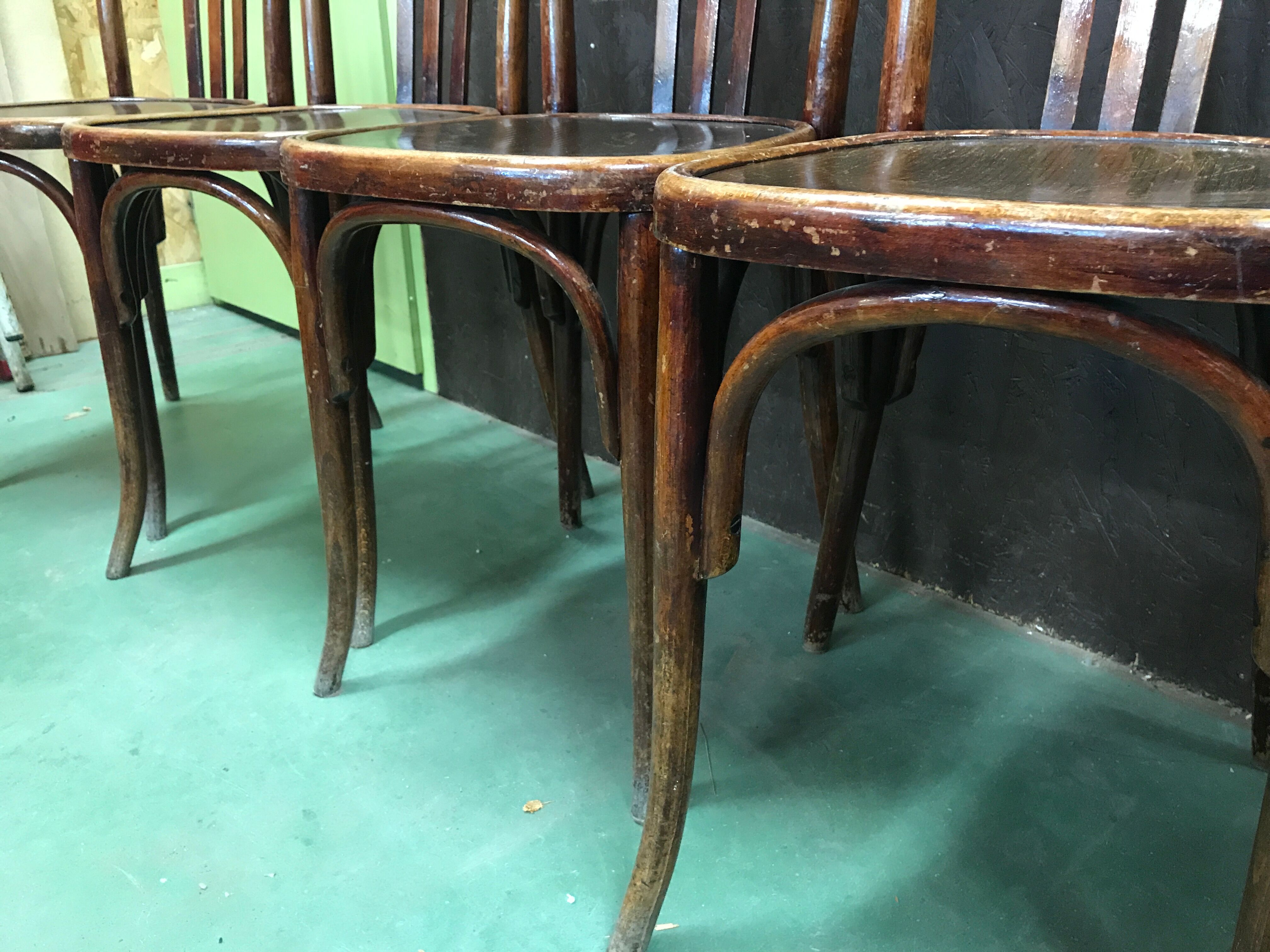 Lot of 4 Thonet style bistro chairs