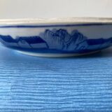 Imari style Chinese porcelain lidded biscuit server