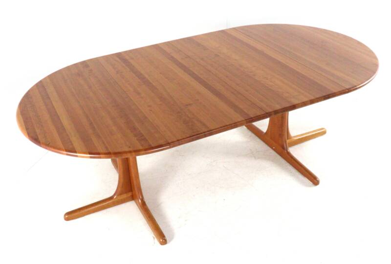 Table à manger ronde extensible 2x 'Hune' - teck massif - design danois