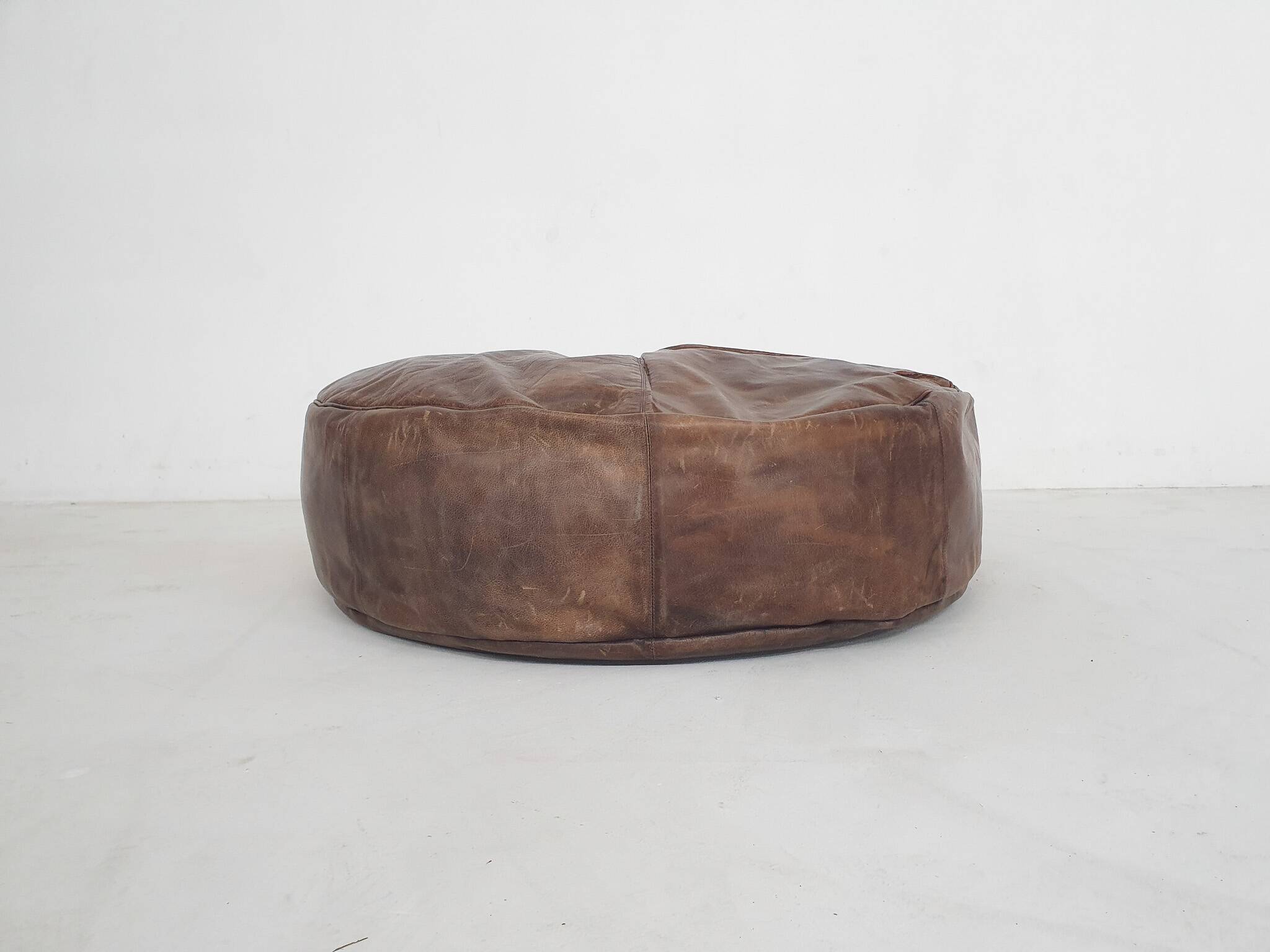 Large vintage round leather ottoman, The Netherlands