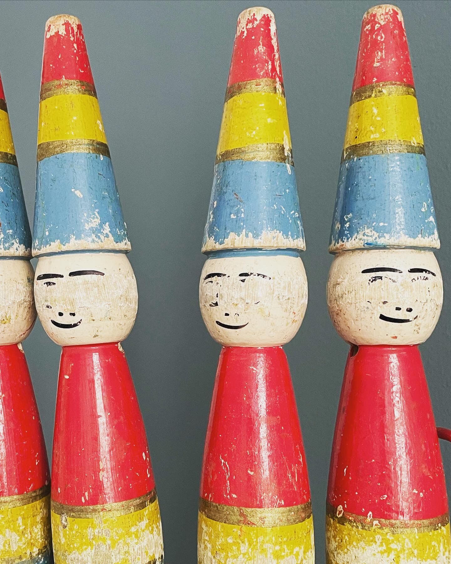 Old bowling game from the 1930s