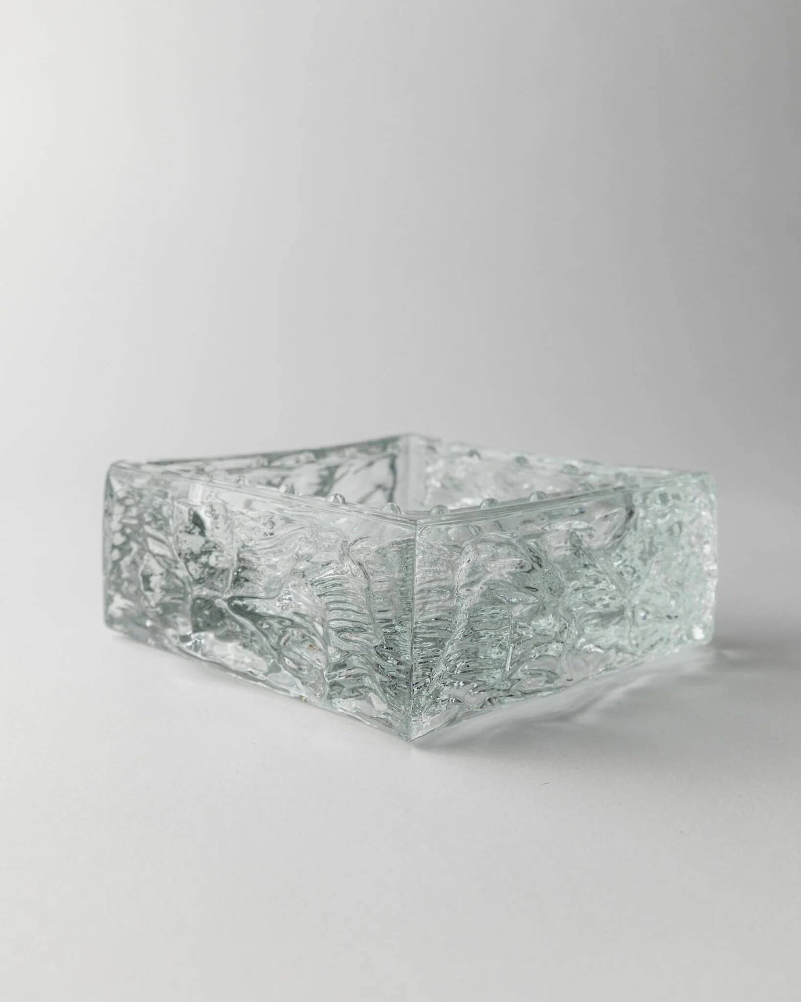Large Vintage Murano Glass Ashtray - Transparent Glass with Ice Texture, Italian 1970s Design