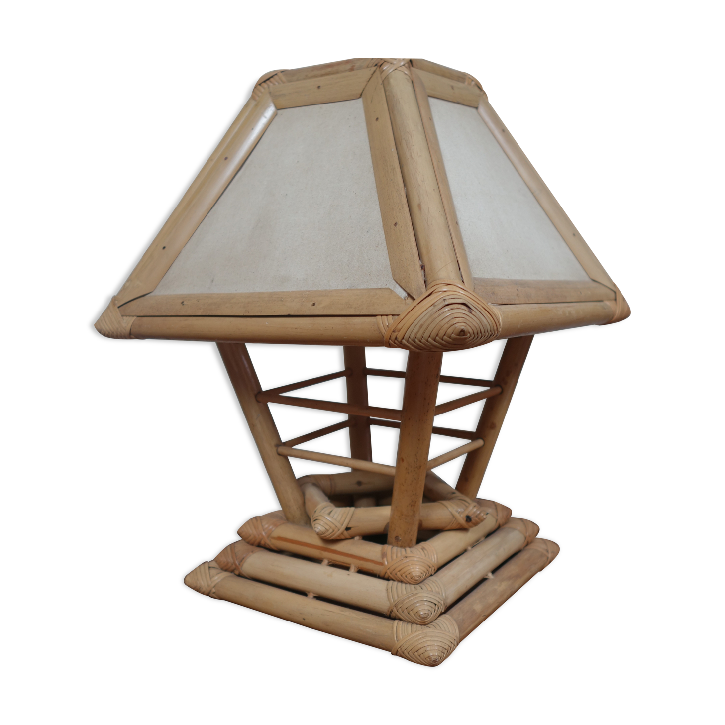 Vintaget cheve lamp or rattan lamp