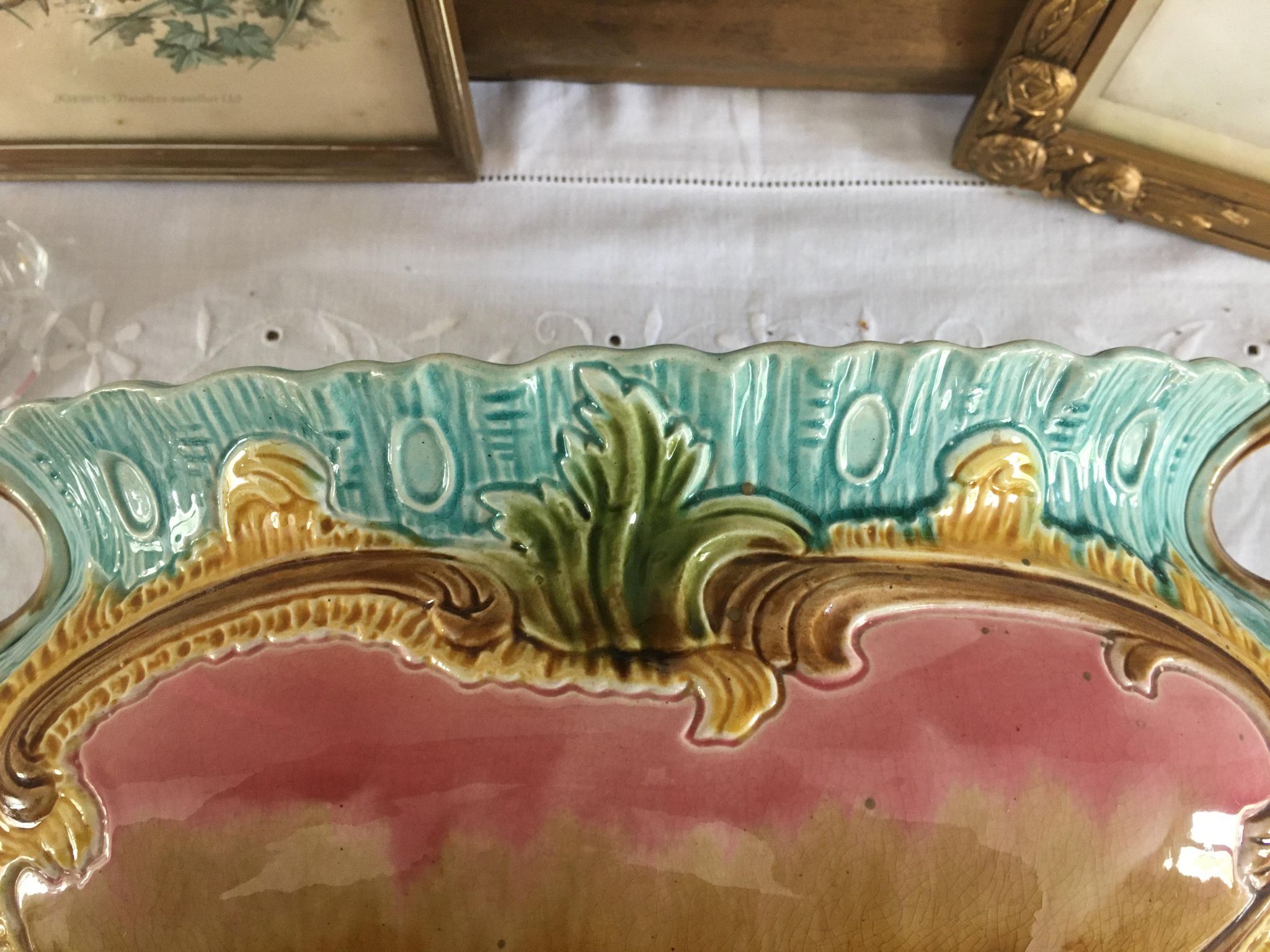 Art Nouveau planter barbotine Majolica 19th