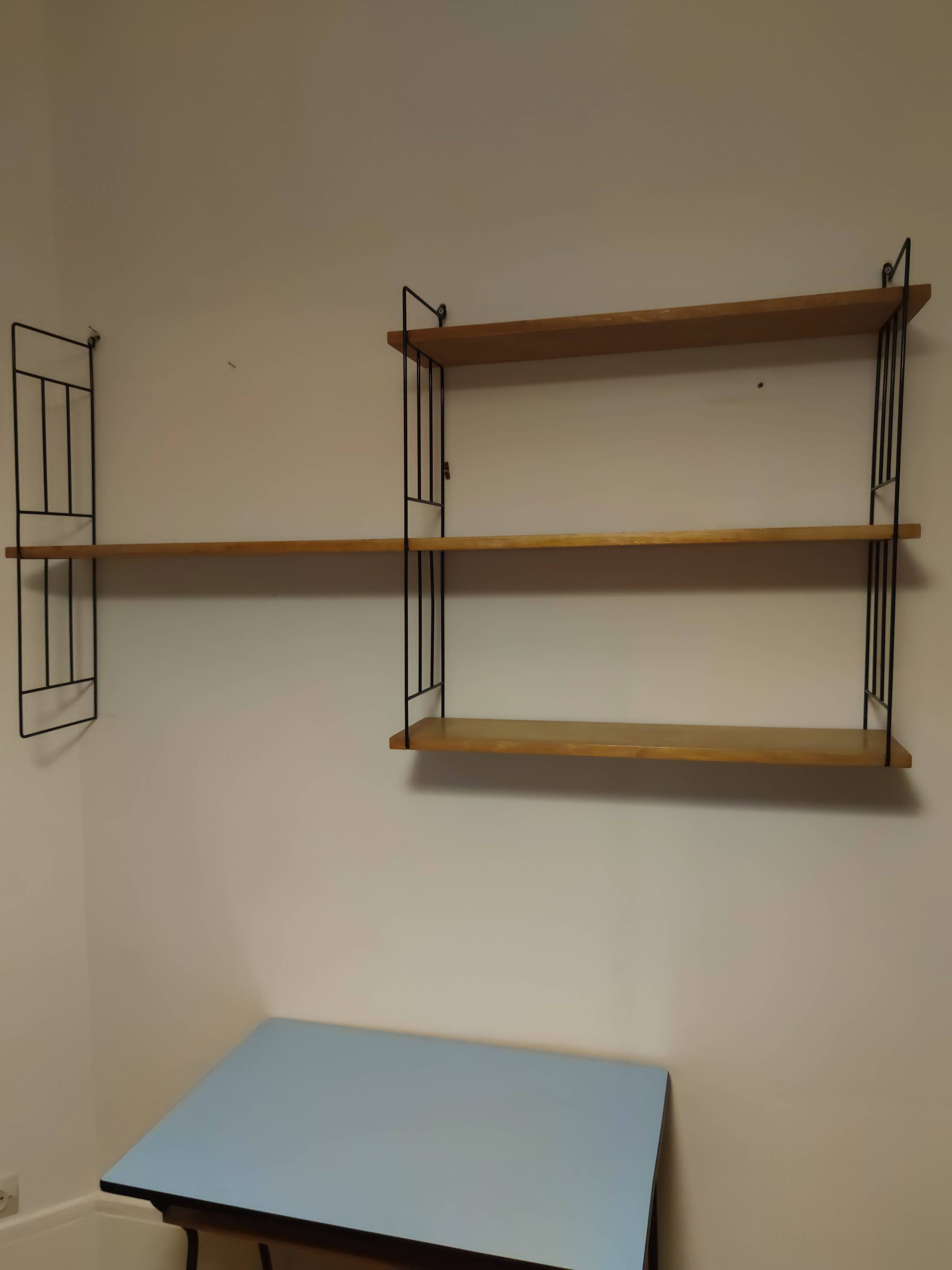 Étagère en métal vintage