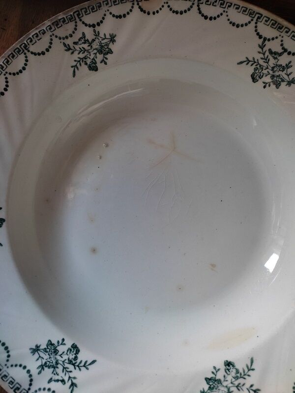 Hollow porcelain dish St Amand green flowers