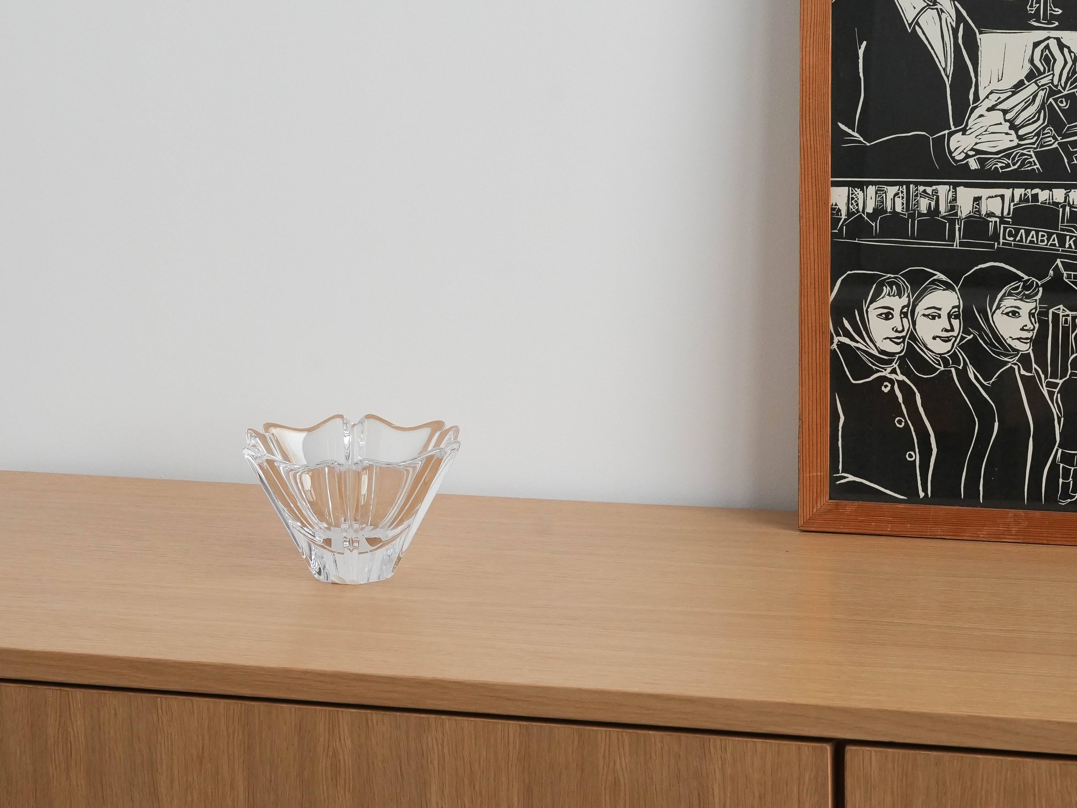 Orion bowl, Swedish design, 1970s, manufactured by Orrefors