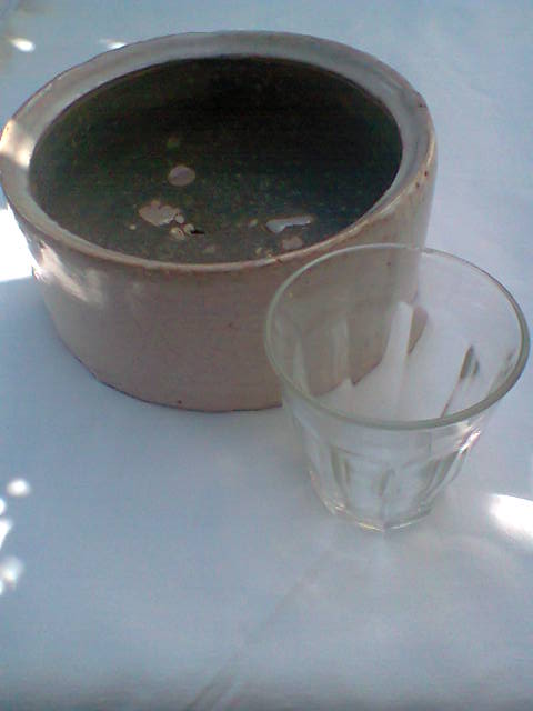 Trinket bowl in raku-yaki