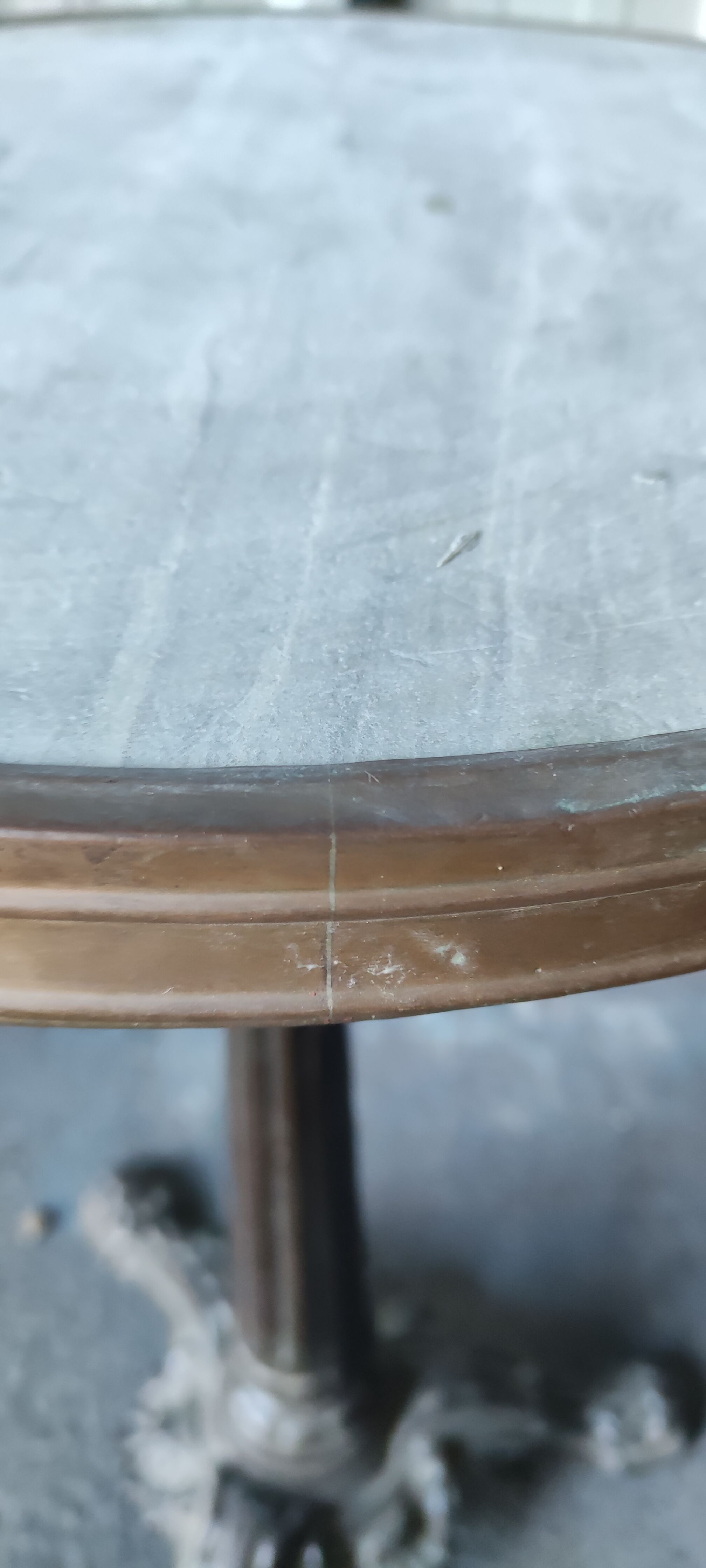 Round bistro table marble top foot cast iron brass edge