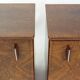 Tables de chevet cubiques du milieu du siècle en noyer, Tchécoslovaquie, années 1960, lot de 2